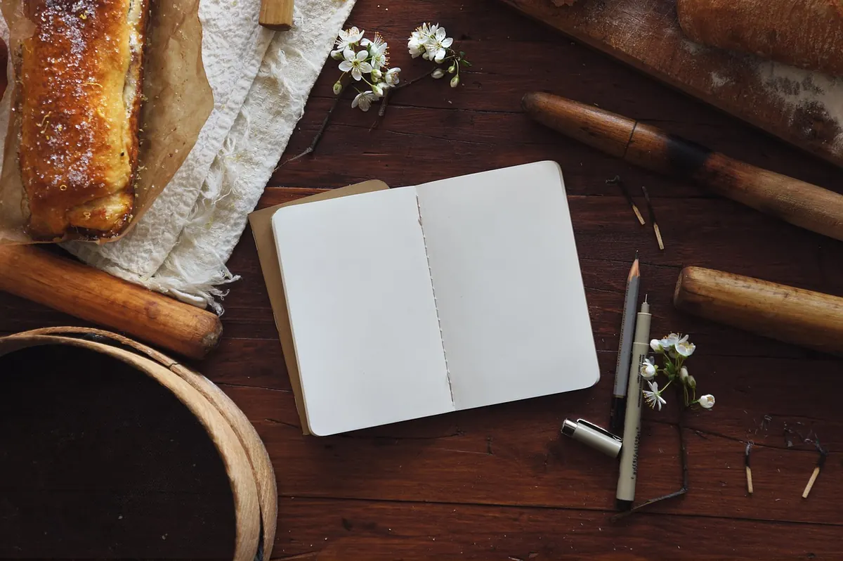 7 Daily Journalling Prompts for Greater Clarity
